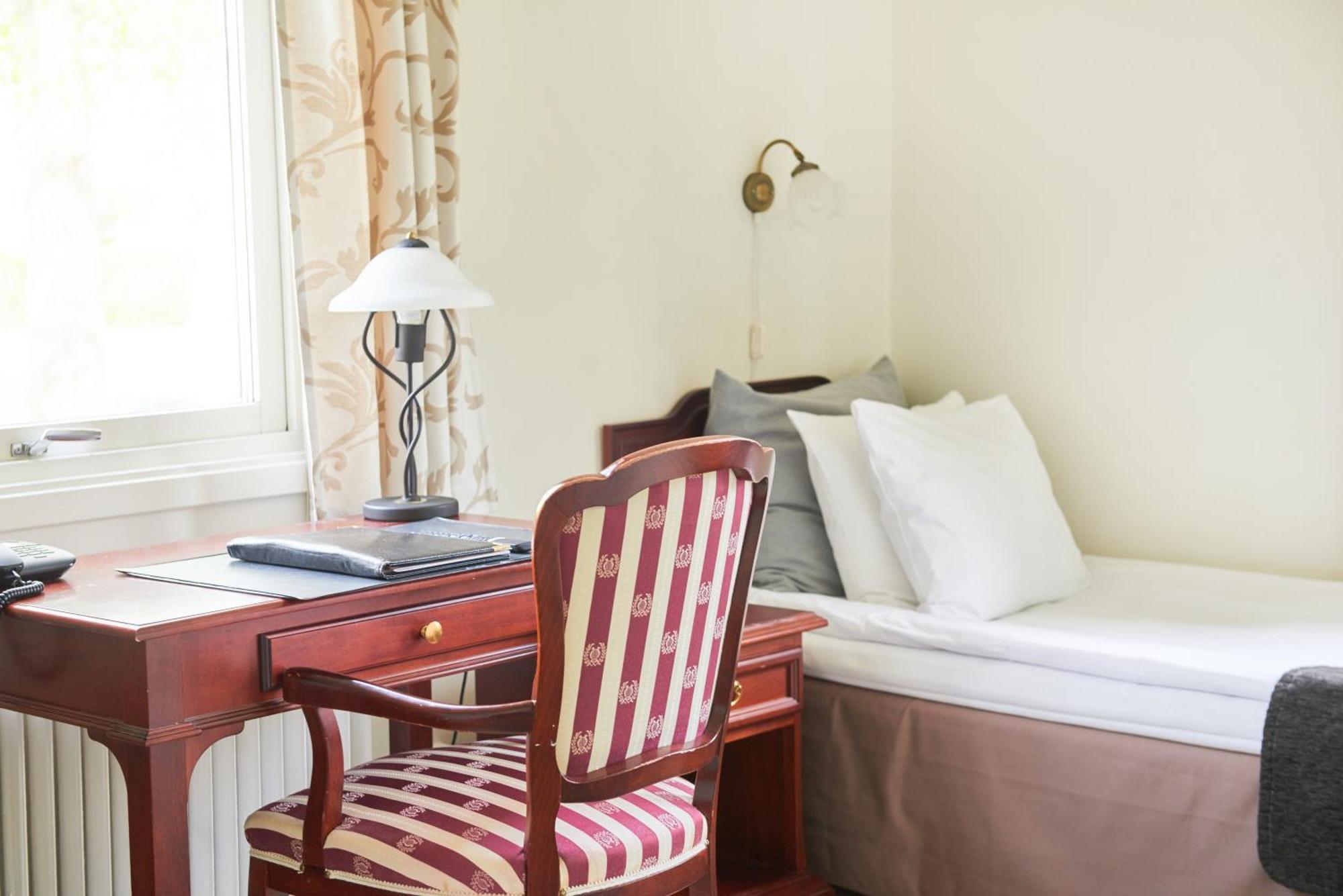 Hotell Bjoerkhaga Mullsjö Esterno foto